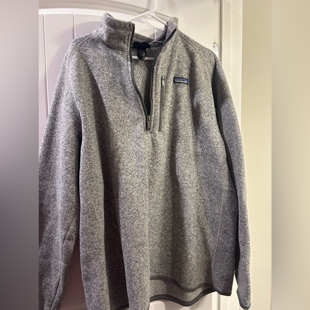 Men’s Patagonia pullover